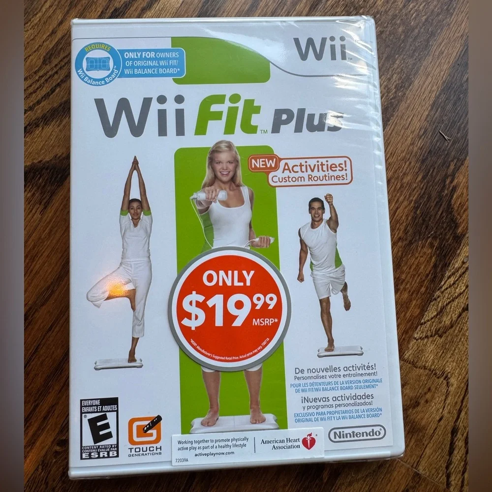New Sealed Nintendo White‎ Wii Fit Plus Game